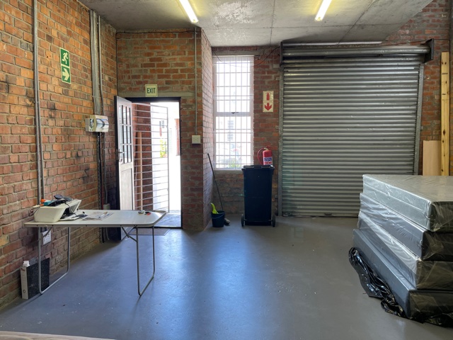 To Let commercial Property for Rent in Maitland Western Cape